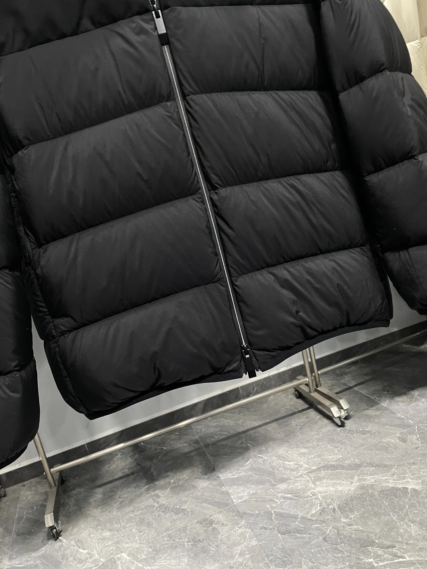 wg.luxury-- 7o9385r Down jacket nylon 2colour item: E-F000J1309-2